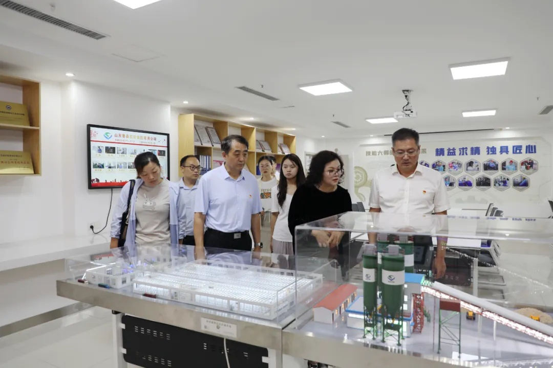 1754894940533421.jpg 1754894940533421.jpg